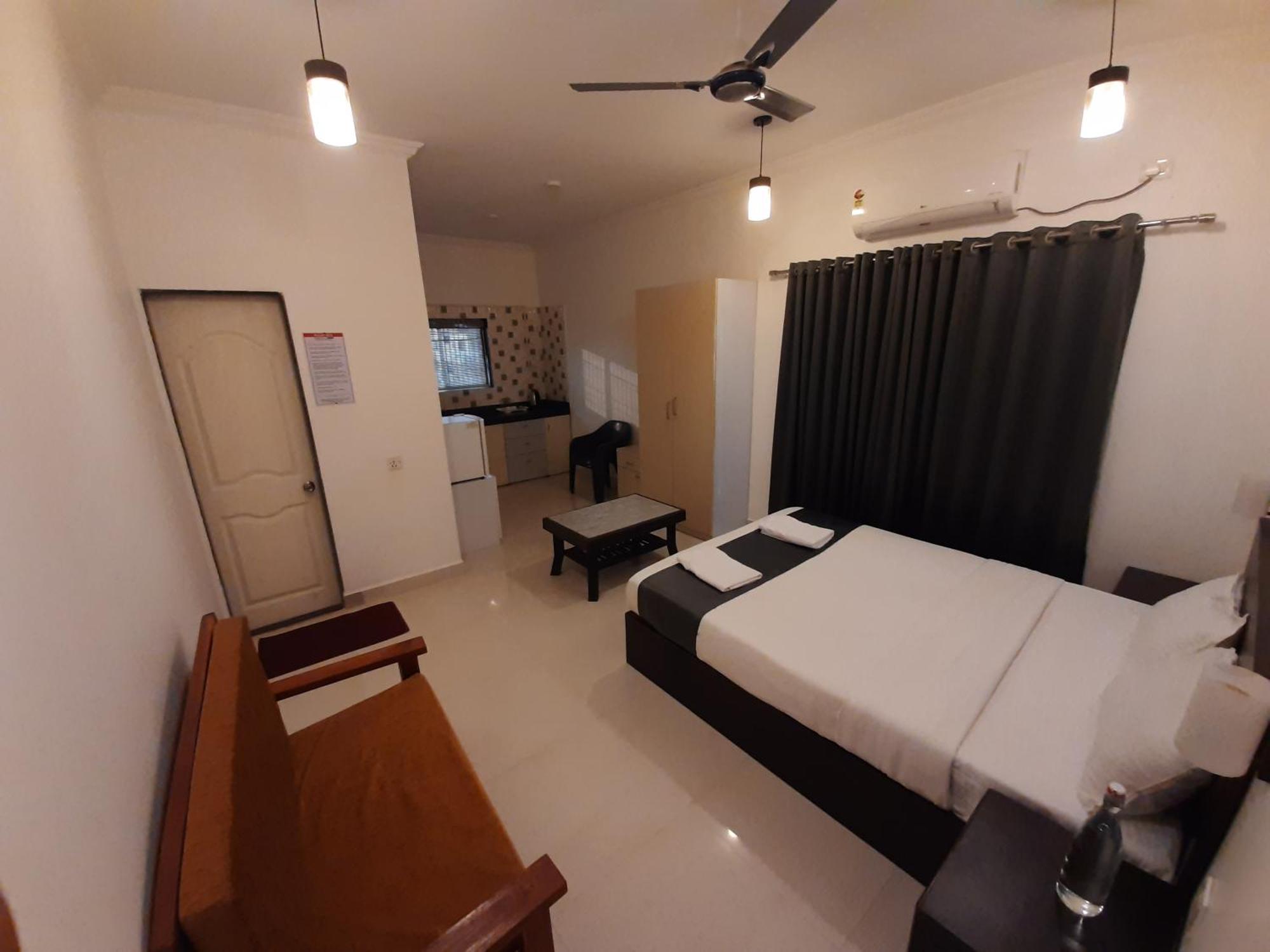 Hotel Rsa Residency Pernem 外观 照片