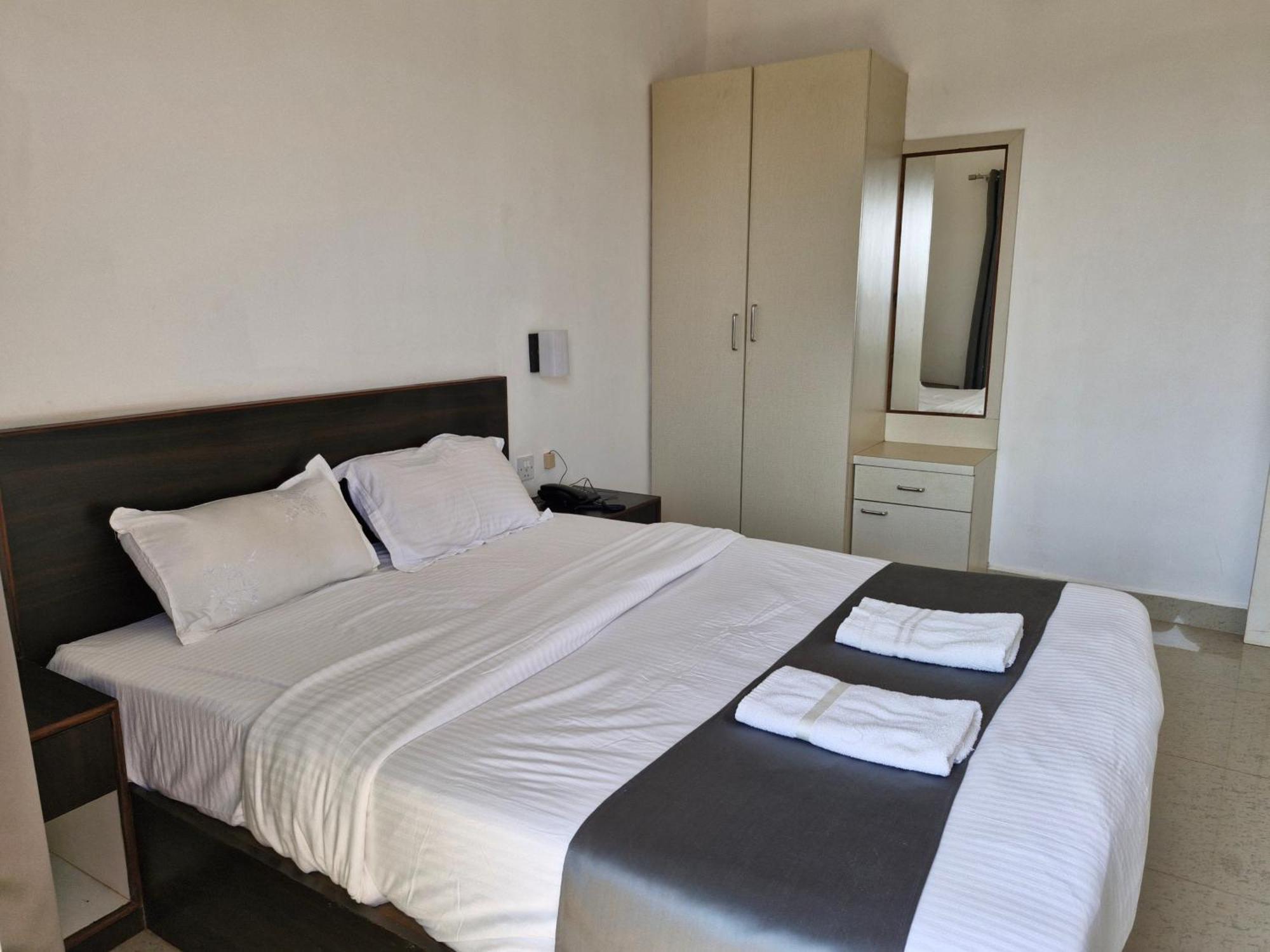 Hotel Rsa Residency Pernem 外观 照片