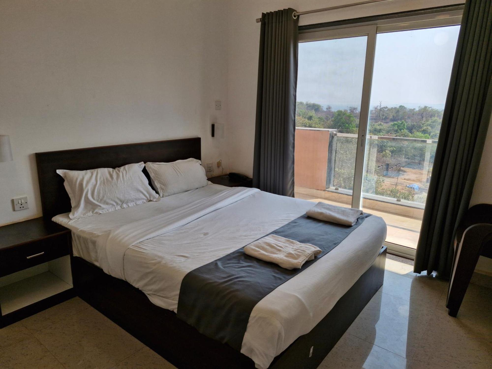 Hotel Rsa Residency Pernem 外观 照片